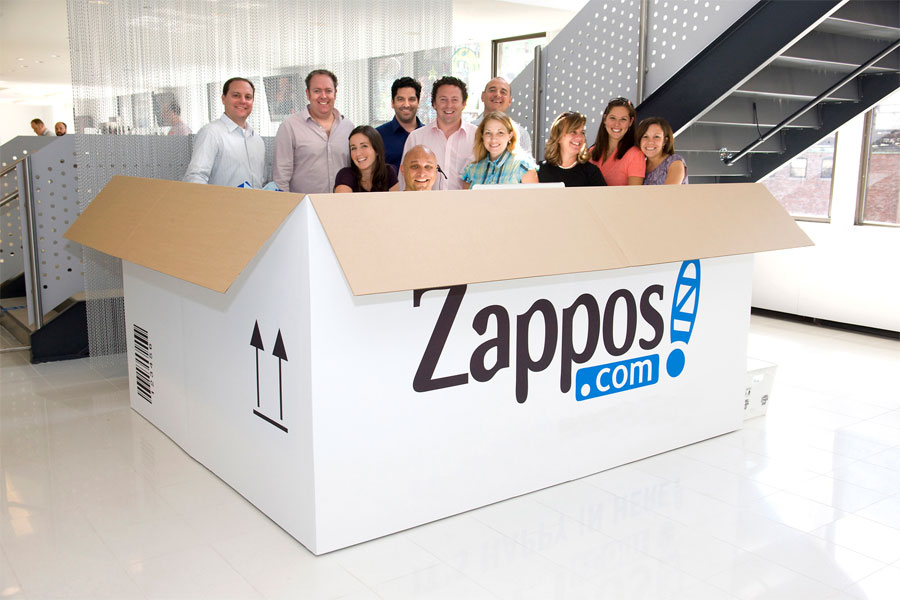 07 zappos_team